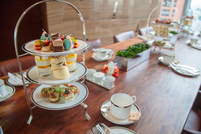 深圳君悅酒店 X 三宅之褶藝術(shù)下午茶