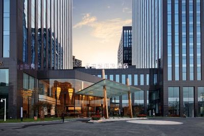 張家界藍(lán)灣博格國(guó)際酒店：自然風(fēng)光與現(xiàn)代奢華的完美融合